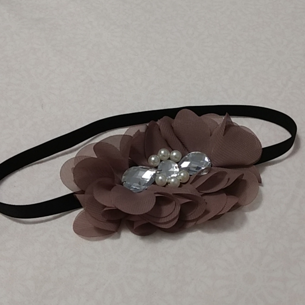 RW&CO jeweled flower elastic headband